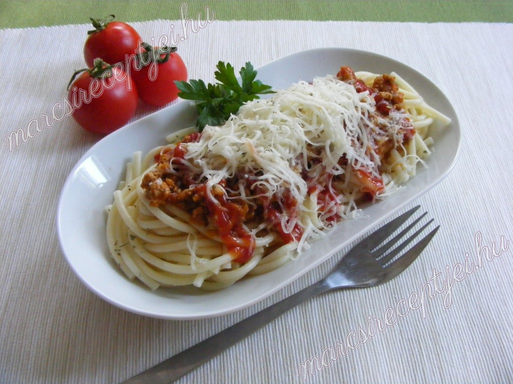 Házi bolognai spagetti