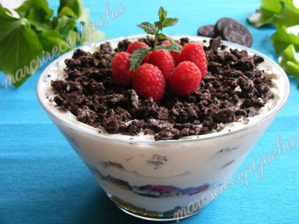 Oreós-málnás tiramisu